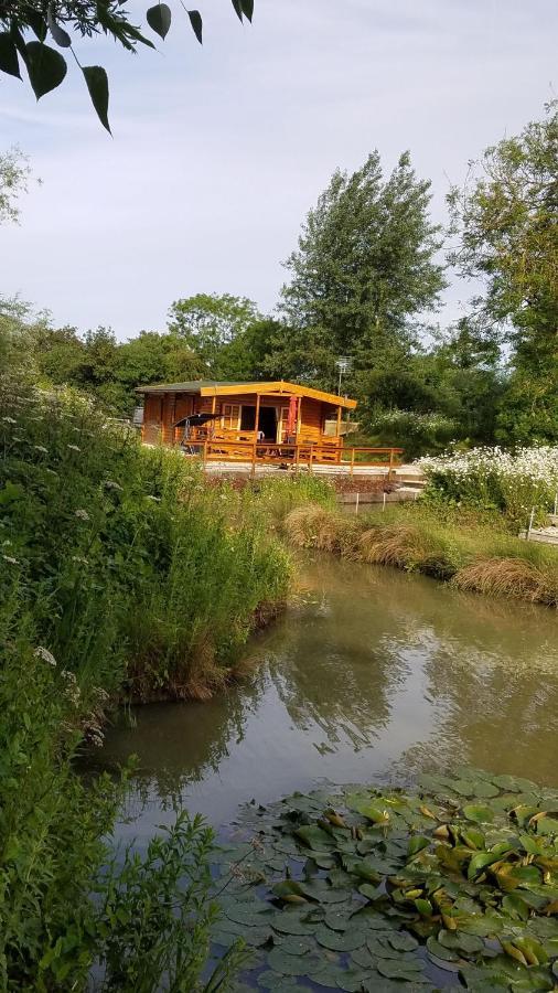 East Pool Cabin Lincoln Extérieur photo